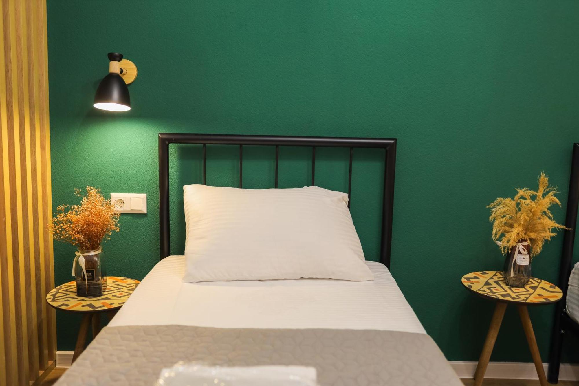 Mohika Boutique Aparthotel Тбилиси Екстериор снимка